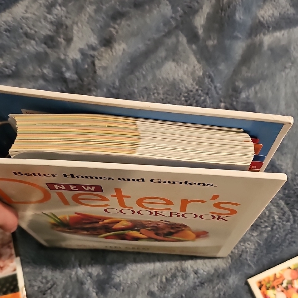 Assorted Cookbook Collection - Picture 3 of 10
